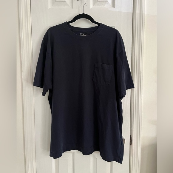 L.L. Bean dark navy cotton tee- Size XXL - Picture 2 of 6
